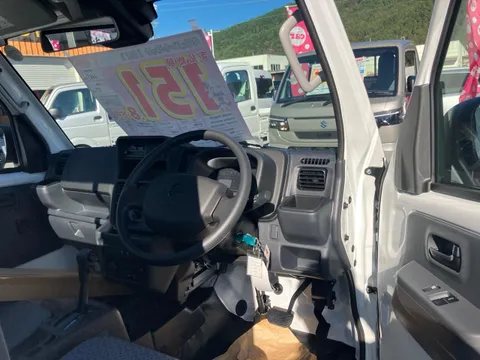 Nissan Clipper Truck