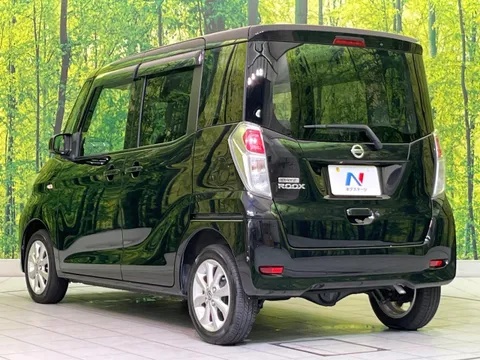 Nissan Dayz Roox