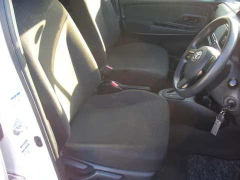 Toyota Yaris (Vitz)