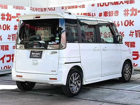 Suzuki Spacia Custom