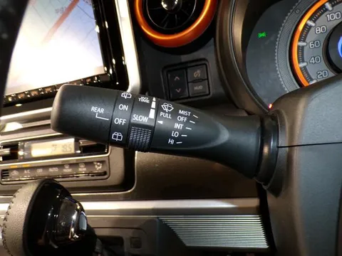 Suzuki Spacia Gear