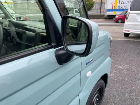 Suzuki Spacia