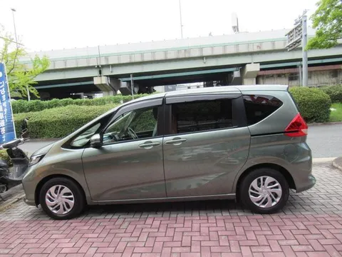 Honda Freed Plus