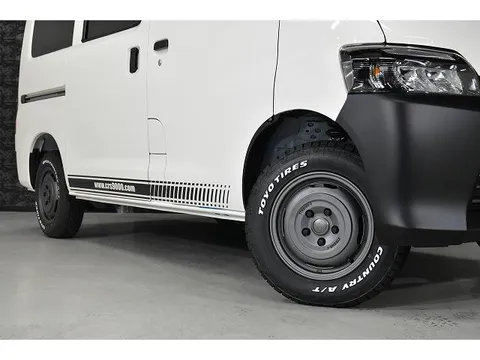 Toyota TownAce Van