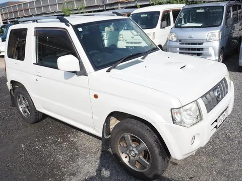 Nissan KIX