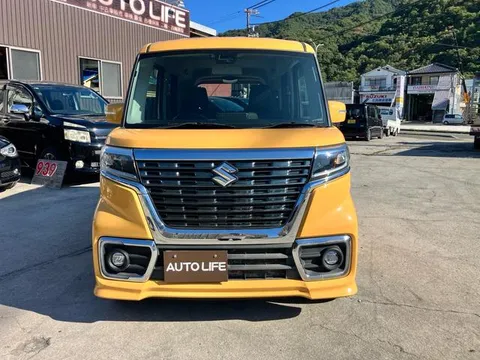 Suzuki Spacia
