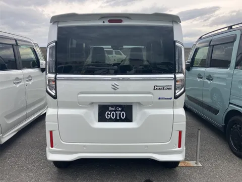 Suzuki Spacia Custom