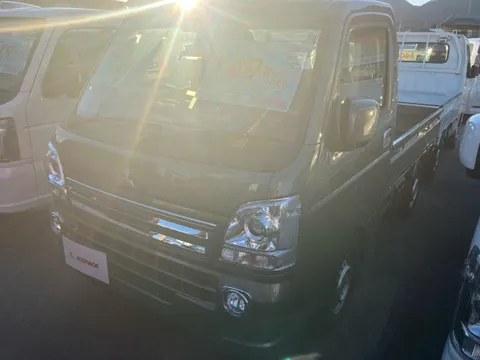 Mitsubishi Minicab Truck