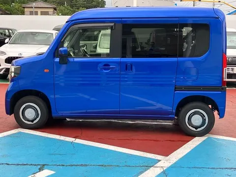Honda N-VAN Plus Style