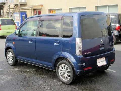 Mitsubishi eK Wagon