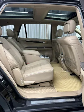 Mercedes-Benz R-Class