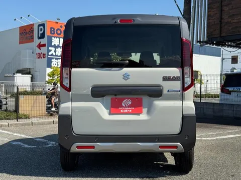 Suzuki Spacia Gear