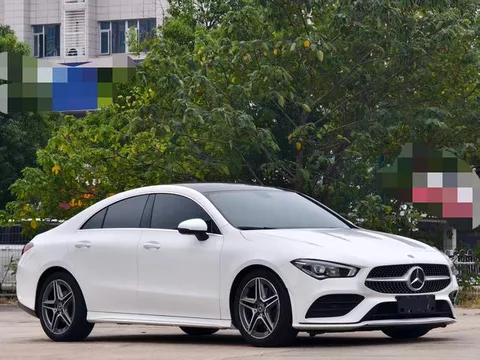Mercedes-Benz CLA-Class