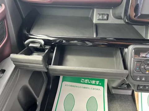 Suzuki Spacia Custom