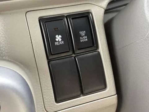 Nissan Clipper Rio