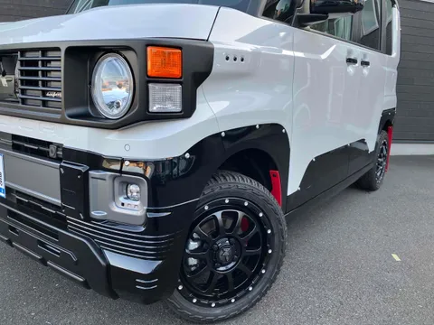 Mitsubishi Delica Mini