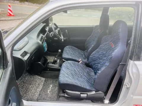 Daihatsu Mira