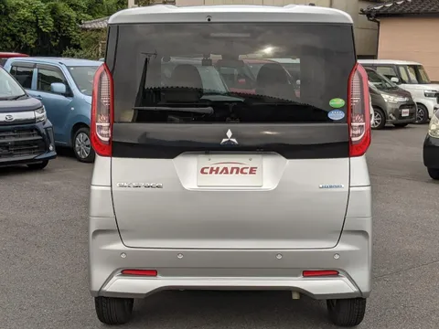 Mitsubishi eK Space