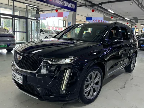 Cadillac XT6