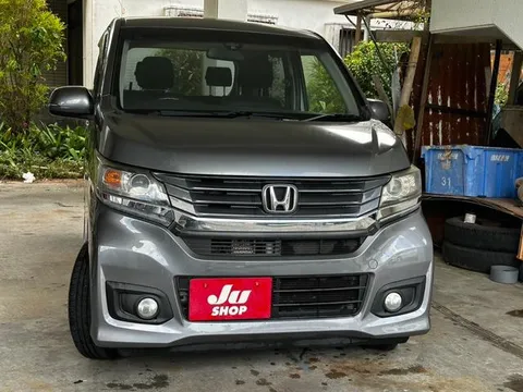 Honda N-WGN Custom