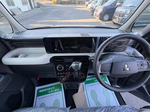 Mitsubishi Delica Mini