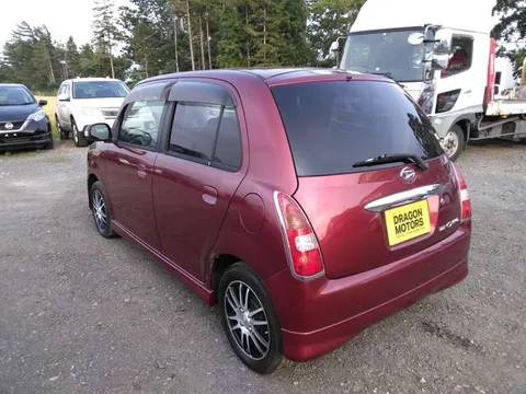 Daihatsu Mira Gino