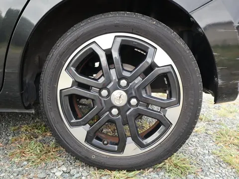 Toyota Pixis Mega
