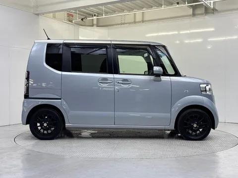 Honda N-BOX Plus