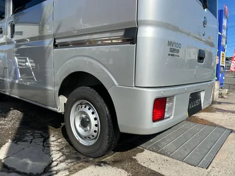 Nissan Clipper