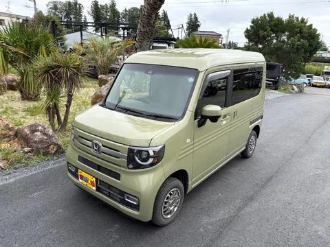 Honda N-VAN Plus Style