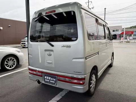 Daihatsu Atrai Wagon