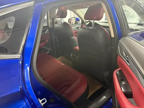 Changan CS85