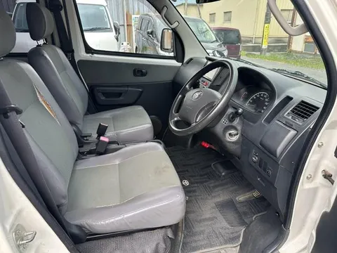 Toyota TownAce Van