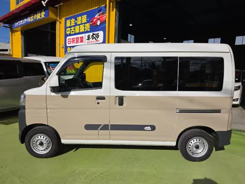 Toyota Pixis Van