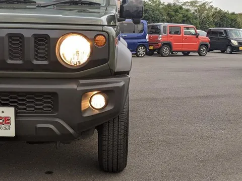 Suzuki Jimny Sierra
