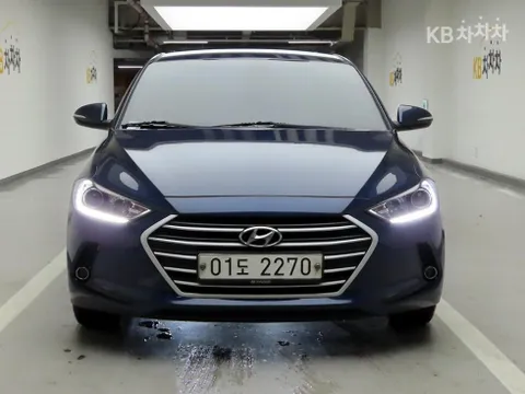 Hyundai Elantra (Avante)