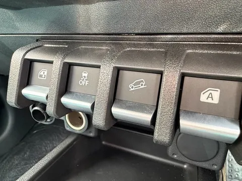 Suzuki Jimny Nomade