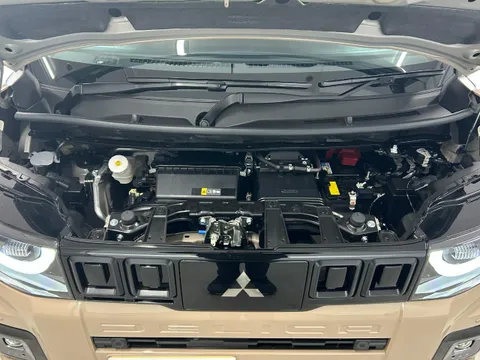 Mitsubishi Delica Mini