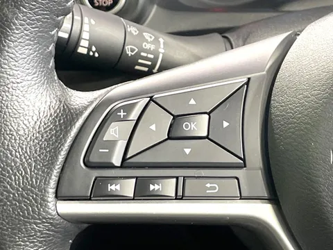 Mitsubishi eK X