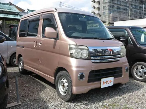 Daihatsu Atrai Wagon