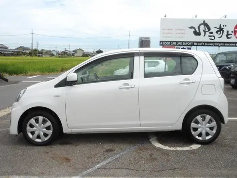 Toyota Pixis Epoch