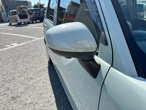 Daihatsu Mira Tocot