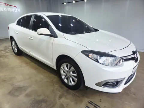 Renault SM3