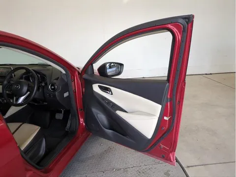 Mazda Mazda2 (Demio)