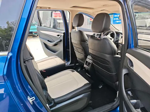 Baojun 360