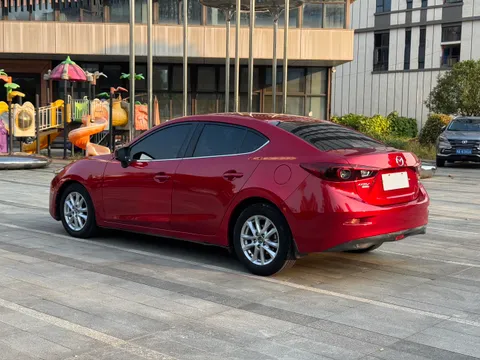 Mazda Mazda 3