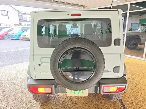 Suzuki Jimny Sierra