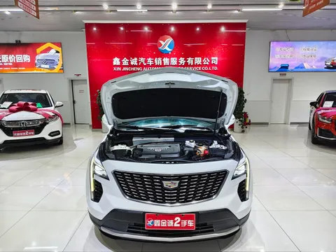Cadillac XT4