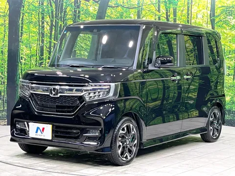 Honda N-BOX Custom