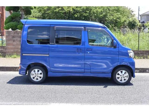 Daihatsu Atrai Wagon